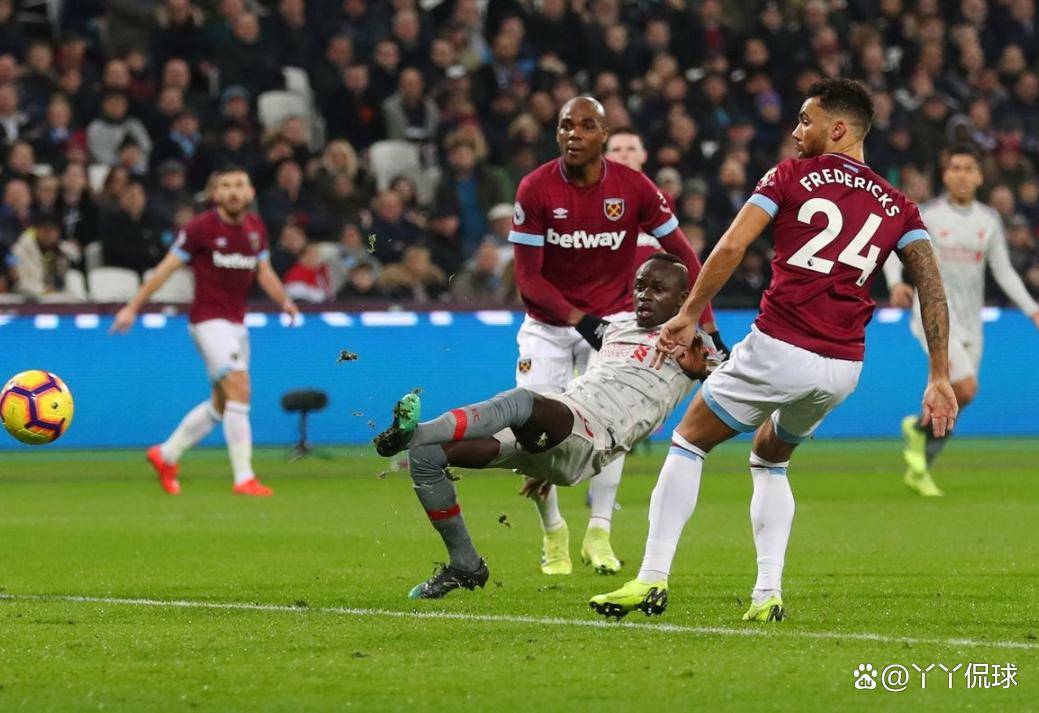 利物浦冲击冠军，锋线磨合进入关键期