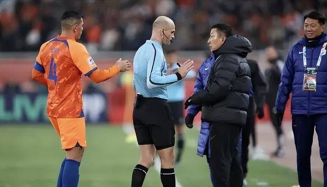 湖南客场不敌四川，惨遭告负的简单介绍