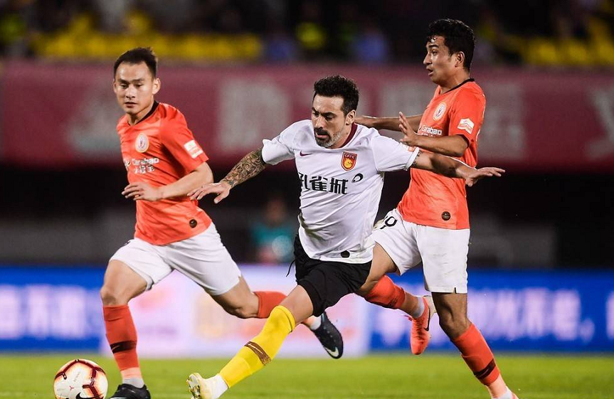 华夏客场不敌上港，积分榜上继续下滑