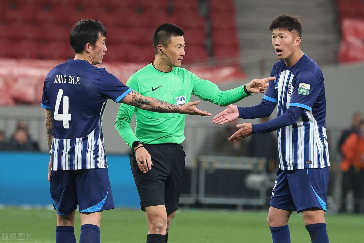 中超新秀表现抢眼，成为球队新希望