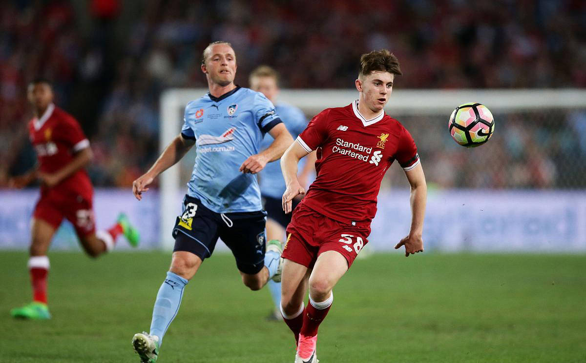 马德里竞技积极备战客场，对阵热刺迎接挑战的简单介绍