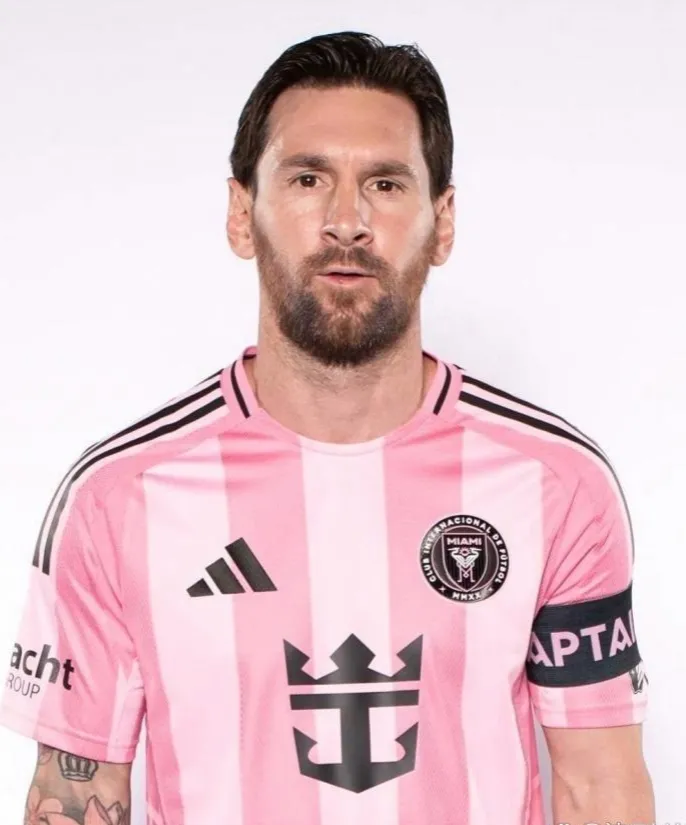 梅西已确认加盟曼城！天才终于来到英超豪门，转会费达到历史最高！的简单介绍