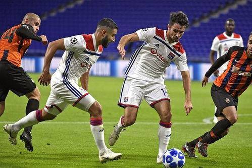 包含里昂主场不敌昂热，失去领头羊位置的词条